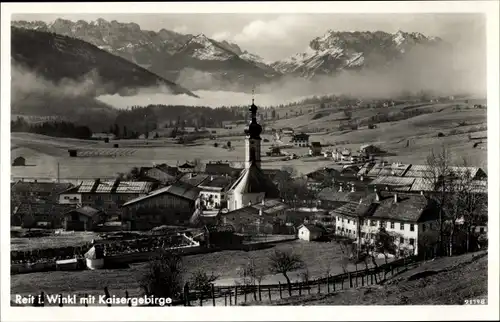 Ak Reit im Winkl Oberbayern, Gesamtansicht, Kaisergebirge