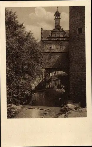 Ak Marktbreit am Main Unterfranken, Am Bach, Rathaustor