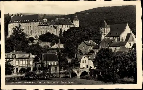 Ak Schleiden in der Eifel, Schloss mit Pfarrkirche