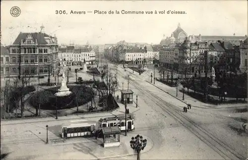 Ak Antwerpen Antwerpen Flandern, Place de la Commune aus der Vogelperspektive