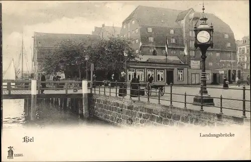 Ak Kiel, Landungsbrücke, Uhr