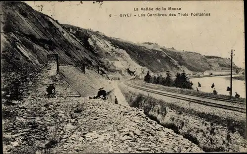 Ak Givet Ardennes, Les Carrieres des Trois Fontaines