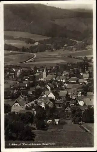 Ak Wenholthausen Eslohe im Sauerland, Blick auf den Ort mit Umgebung