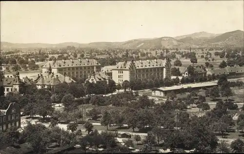 Ak Breisach am Oberrhein, Panorama, Artilleriekaserne, Geräteschuppen