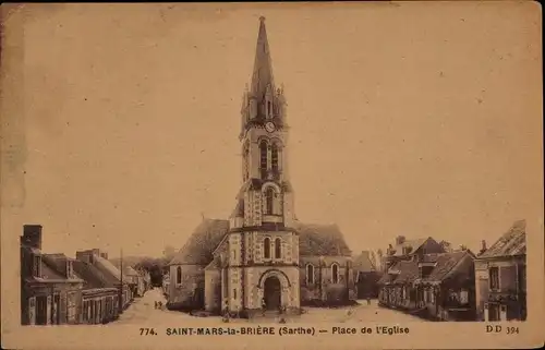 Ak Saint Mars la Brière Sarthe, Place de l’Eglise