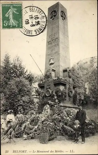 Ak Belfort Beffert Beffort Territoire de Belfort, Monument des Mobiles, Soldat mit Kind