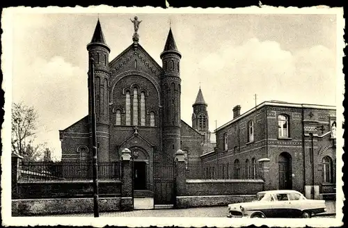 Ak Mouscron Wallonien Hennegau, Kirche der Barnabiten