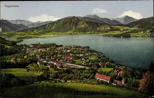 Ak Tegernsee in Oberbayern, Ortspanorama, See, Gebirge