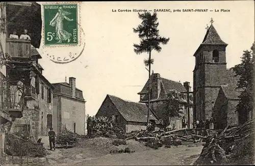 Ak Darazac Corrèze, La Place