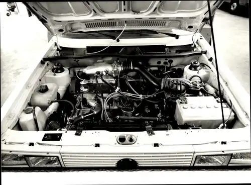 Foto Auto, Motorhaube, Motor, Autobatterie