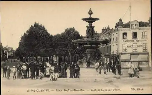Ak Saint Quentin Aisne, Place Dufour Denelles