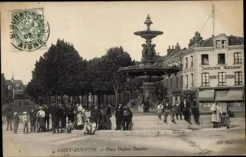 Ak Saint Quentin Aisne, Place Dufour Denelles
