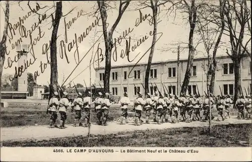 Ak Auvours Champagné Sarthe, das Camp, das neue Gebäude, der Wasserturm