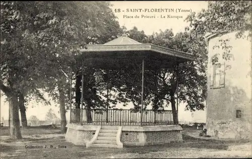 Ak Saint Florentin Yonne, Place du Prieure, Der Kiosk