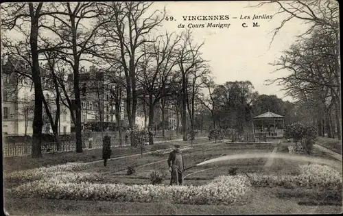 Ak Vincennes Val de Marne, Les Jardins du Cours Marigny