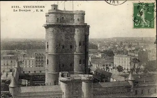 Ak Vincennes Val de Marne, Le Donjon