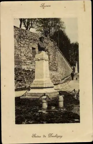 Ak Auvers Seine et Marne, Statue de Daubigny