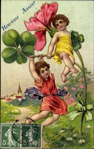 Präge Ak Glückwunsch Neujahr, Kinder, Glücksklee, Blume, Wiese