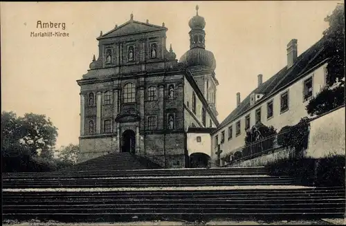 Ak Amberg in der Oberpfalz Bayern, Mariahilfkirche, Freitreppe