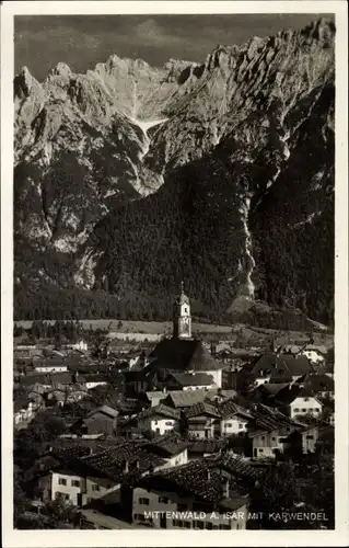 Ak Mittenwald in Oberbayern, Ortsansicht, Karwendel