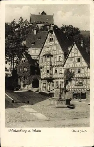 Ak Miltenberg am Main Unterfranken, Marktplatz, Fachwerkhäuser