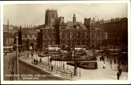 Ak Bradford West Yorkshire England, Forster Square, Kathedrale
