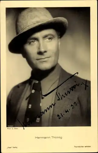 Ak Schauspieler Hermann Thimig, Portrait mit Hut, Ross Verlag 7155 1, Autogramm