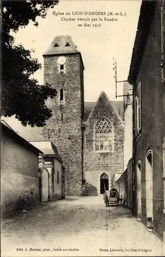 Ak Le Lion d'Angers Maine et Loire, L'Eglise, Clocher detruit par la Foudre en Mai 1918