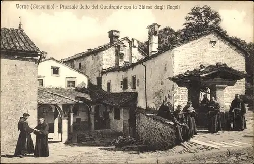 Ak Verna Casentino Arezzo Toscana, Piazzale detto del Quadrante con la Chiesa degli Angeli