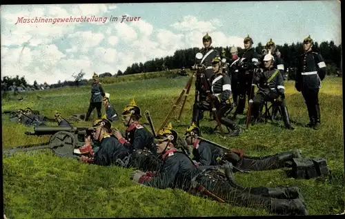 Ak Maschinengewehrabteilung im Feuer, Deutsche Soldaten in Uniformen