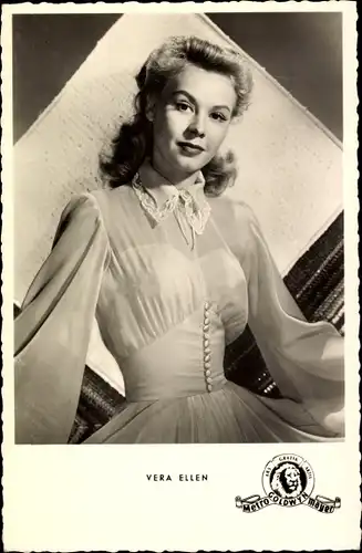 Ak Schauspielerin Vera Ellen, Portrait