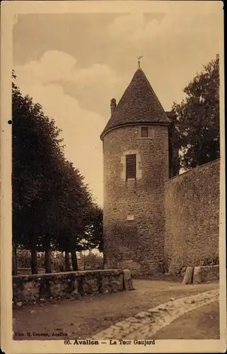 Ak Avallon Yonne, Tour Gaujard