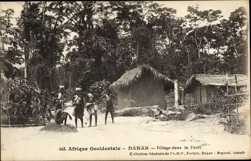 Ak Dakar Senegal, Westafrika, Dorf im Wald