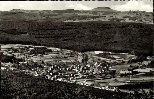 Ak Bad Brückenau im Sinntal Unterfranken, Blick vom Dreistelzturm, Dammersfeld, kleiner Auersberg