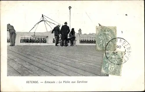 Ak Ostende Westflandern, Estacade, Sardinenfischer auf der Landungsbrücke