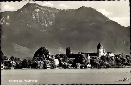 Ak Frauenchiemsee Fraueninsel Chiemsee Oberbayern, Panorama, Kirche