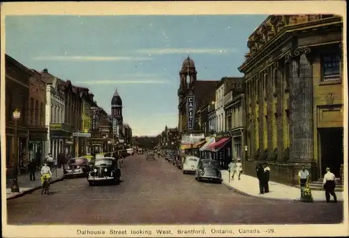 Ak Ontario Kanada, Dalhousie Street mit Blick nach Westen, Brantford