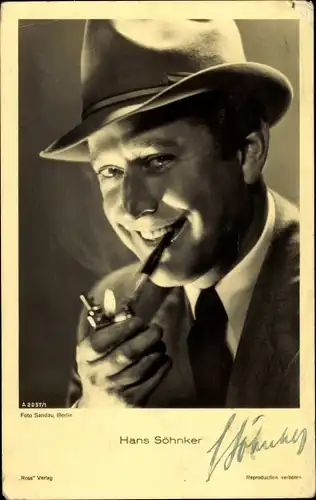 Ak Schauspieler Hans Söhnker rauchend, Hut, Ross A 2057 1, Autogramm