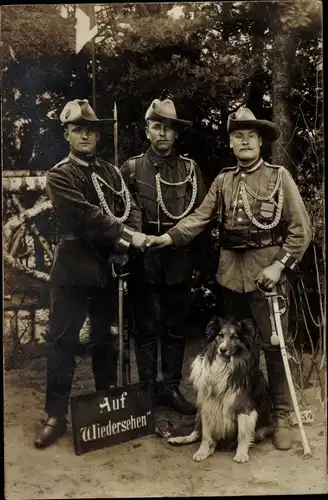 Foto Ak Deutsche Soldaten in Uniformen, Deutsche Schutztruppe der Kolonien