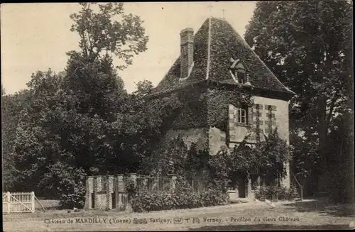 Ak Vernoy Yonne, Chateau de Mardilly, Pavillon du vieux Chateau