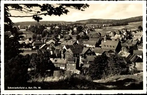 Ak Schmiedefeld am Rennsteig Suhl Thüringen, Blick auf den Ort