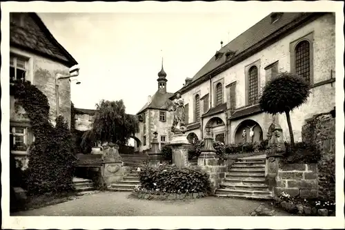 Ak Marienweiher Marktleugast im Frankenwald Bayern, Aufgang zur Wallfahrtskirche