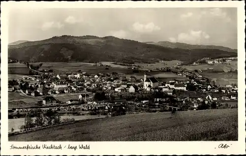 Ak Viechtach im Bayerischen Wald Niederbayern, Kirche, Panorama