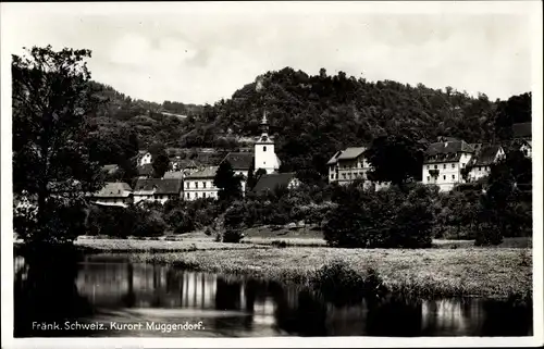 Ak Muggendorf Wiesenttal Fränkische Schweiz, Teilansicht, Kirche