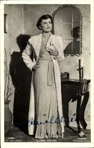 Ak Schauspielerin Luise Ullrich, Portrait, UFA Film, Autogramm