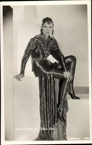 Ak Schauspielerin Greta Garbo in Mata Hari, Portrait