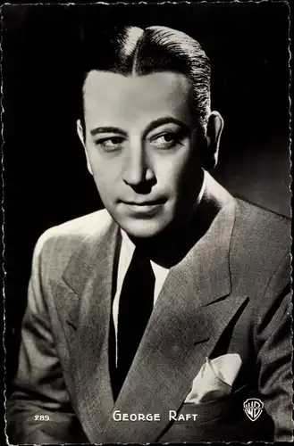 Ak Schauspieler George Raft, Portrait, Carboplane