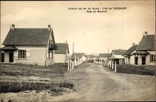 Ak Tergnier Aisne, Rue du Montoir, Chemin de fer du Nord