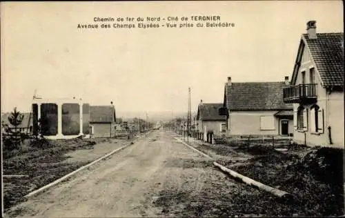 Ak Tergnier Aisne, Avenue des Champs Elysees, Vue prise du Belvedere, Chemin de fer du Nord