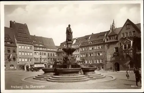 Ak Freiberg im Kreis Mittelsachsen, Obermarkt, Brunnen, Schokolade Paul Kühn